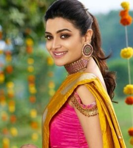 Divya Pillai Height, Age, Boyfriend, Husband, Family, Biography & More