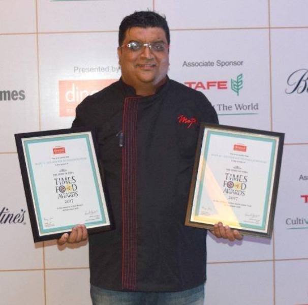 Koushik Shankar with his Times Food Awards 2017
