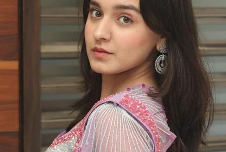 Naisha Khanna