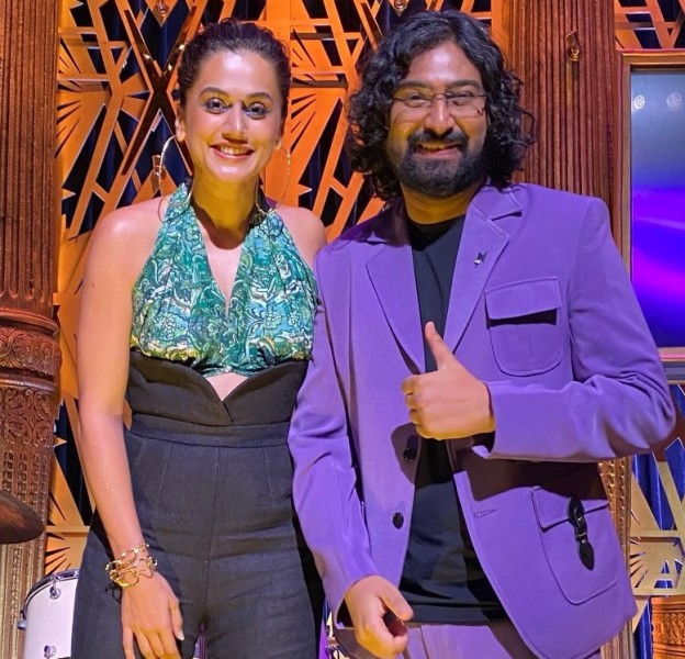 Ravi Gupta with Taapsee Pannu during an episode of Good Night India