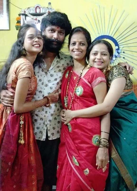 Shivali Parab with her family