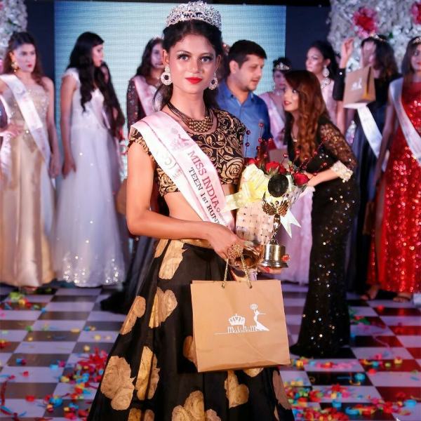 Shivangi Roy aftter winning the Teen Miss India queen of queens in 2017