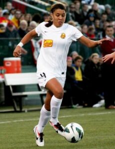 Sam Kerr Height, Age, Husband, Family, Biography & More » StarsUnfolded