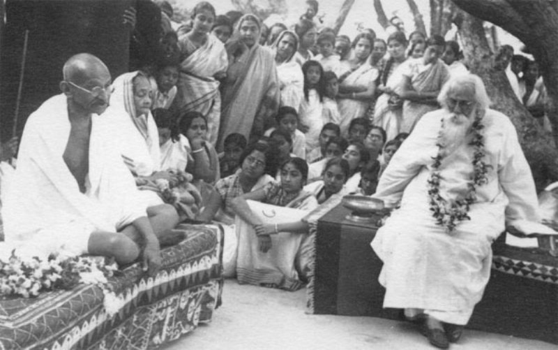 Rabindranath Tagore with Mahatma Gandhi and Kasturba at Santiniketan