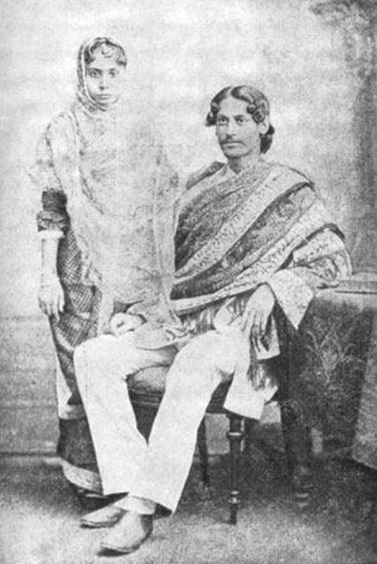 Rabindranath Tagore with his wife, Mrinalini Devi