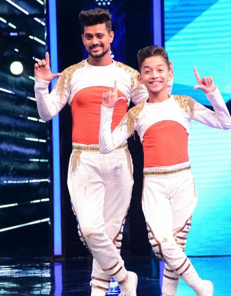 Vivek Chachere in the second season of the dance show 'Super Dancers' as the choreographer