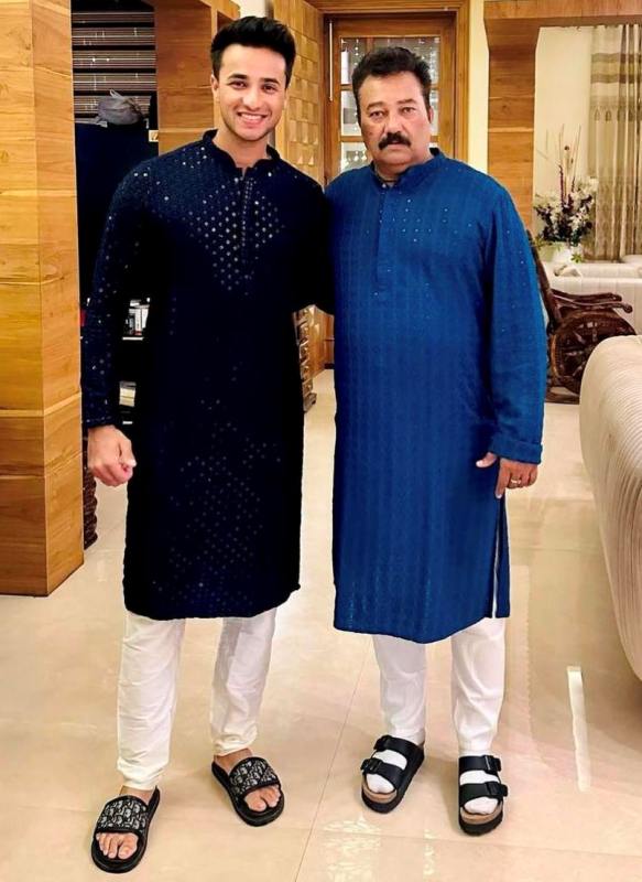 Abhishek Sharma with his father