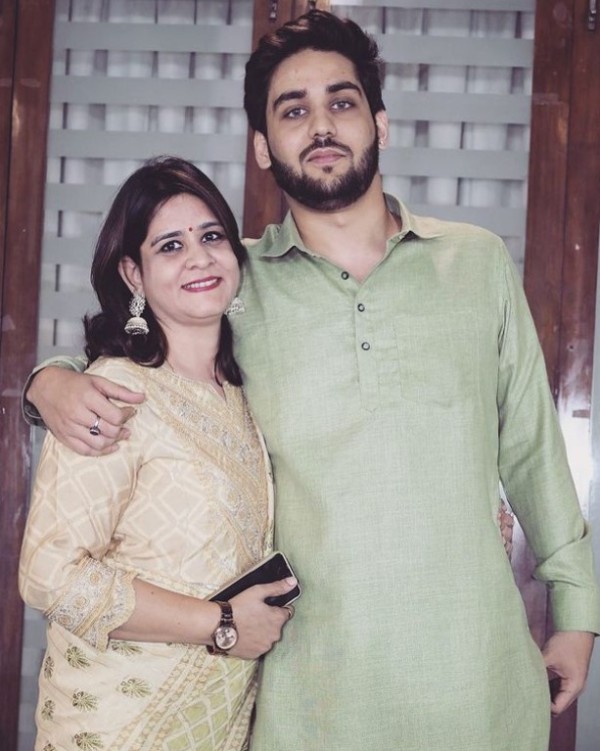 Rudraysh Joshii with his mother