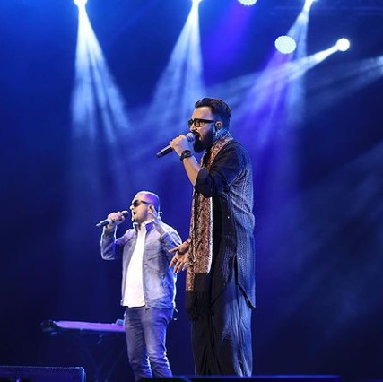 Sudhir Yaduvanshi while performing a live show