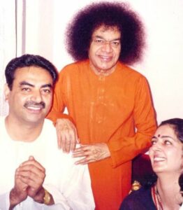 Sanjay Tandon Age, Wife, Family, Biography » StarsUnfolded