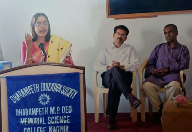 Shoma Sen speaking at a function of one of the colleges of Nagpur University
