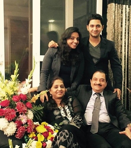 Vaibhav Vishant with his parents and sister