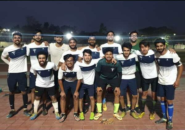 Keshav Mehta with his college football team