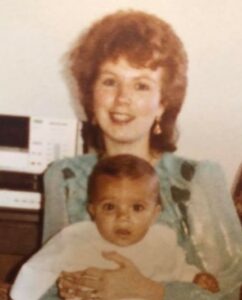 Khalid Al Ameri Height, Age, Wife, Family, Biography » StarsUnfolded