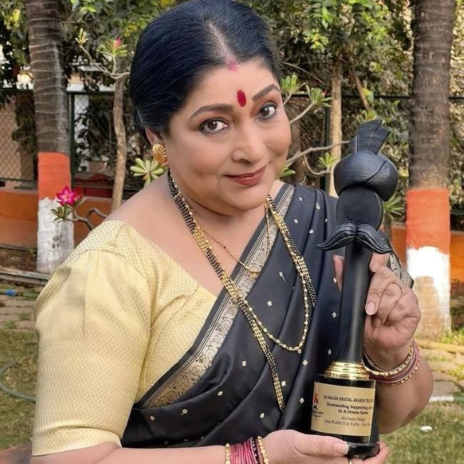 Archana Patkar Husband Children Family Biography StarsUnfolded