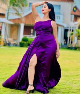 Trisha Kar Madhu Height, Family, Biography » StarsUnfolded