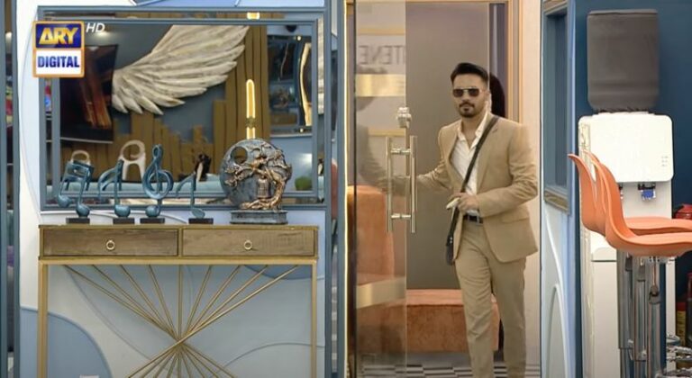 Ayaz Samoo Height, Age, Wife, Children, Family, Biography » StarsUnfolded