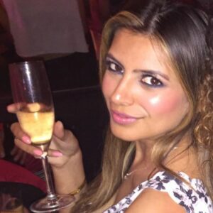 Jasveen Sangha Age, Family, Biography » StarsUnfolded