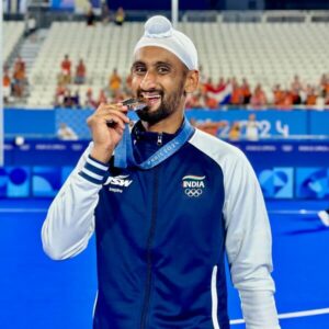 Mandeep Singh (Hockey) Height, Age, Family, Biography » StarsUnfolded