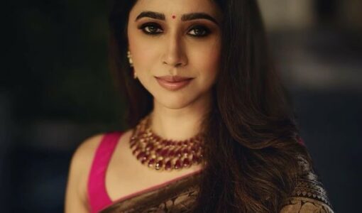 Aarti Ravi