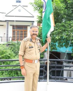 Prashant Kumar (IPS) Height, Age, Wife, Family, Biography » StarsUnfolded