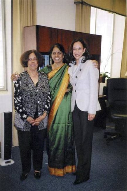 Shyamala Gopalan with her sister, Sarala Gopalan, and her daughter, Kamala Harris