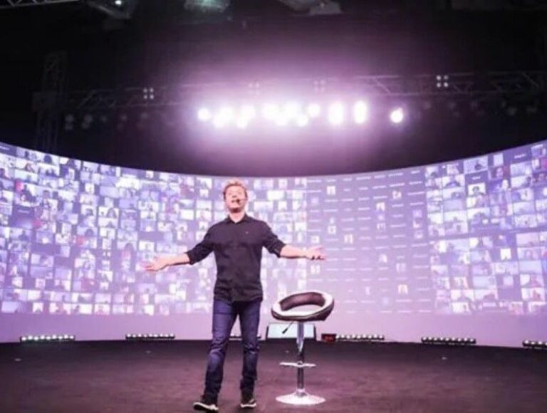 Arfeen Khan Girlfriend Wife Children Family Biography StarsUnfolded