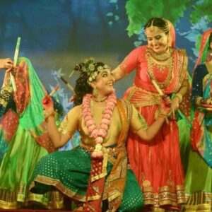 Durga Krishna Height, Age, Husband, Family, Biography » StarsUnfolded