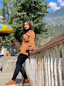 Minahil Malik (TikToker) Height, Age, Boyfriend, Family, Biography