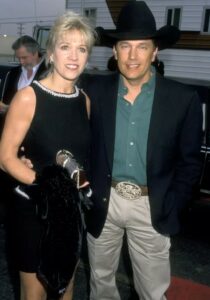 Norma Strait Age, Husband, Children, Family, Biography StarsUnfolded