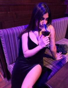 Shanu Dhekawa Height, Age, Family, Biography » StarsUnfolded