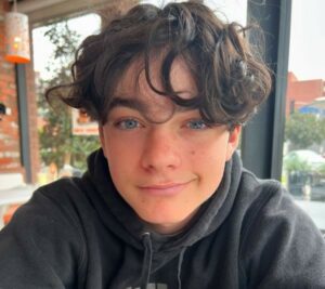 Wesley Kimmel Height, Age, Family, Biography » StarsUnfolded