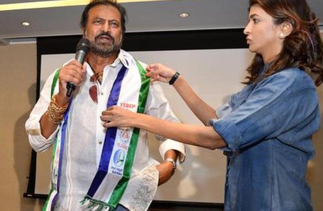 Mohan Babu with daughter at the time of joining the YSR Congress party