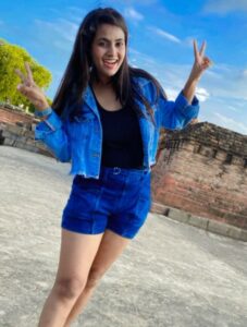 Nikita Bhardwaj Height, Age, Family, Biography » StarsUnfolded