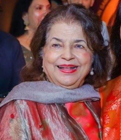 Sudha Malhotra Age, Husband, Children, Family, Biography » StarsUnfolded