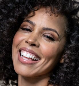 Amirah Vann Height, Age, Family, Biography » StarsUnfolded