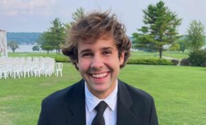 David Dobrik (YouTuber) Height, Age, Girlfriend, Wife, Children, Family