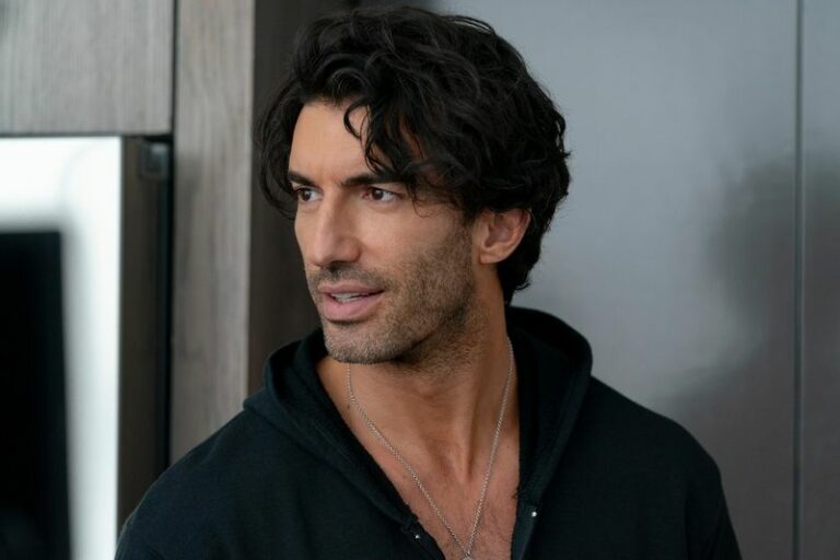 Justin Baldoni Height, Age, Wife, Children, Family, Biography