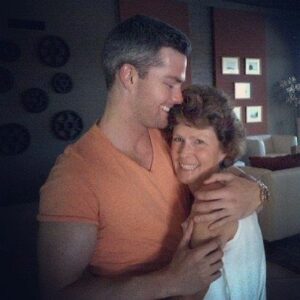 Ryan Serhant Height, Age, Wife, Children, Family, Biography » StarsUnfolded