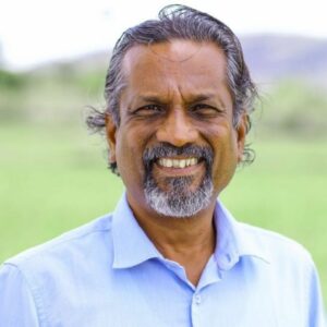 Sridhar Vembu Age, Wife, Children, Family, Biography » StarsUnfolded