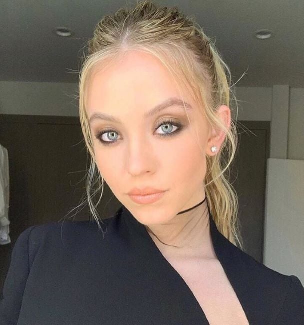 Sydney Sweeney Age, Boyfriend, Family, Biography » StarsUnfolded