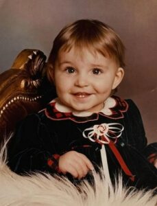 Zara McDermott Height, Age, Boyfriend, Family, Biography » StarsUnfolded