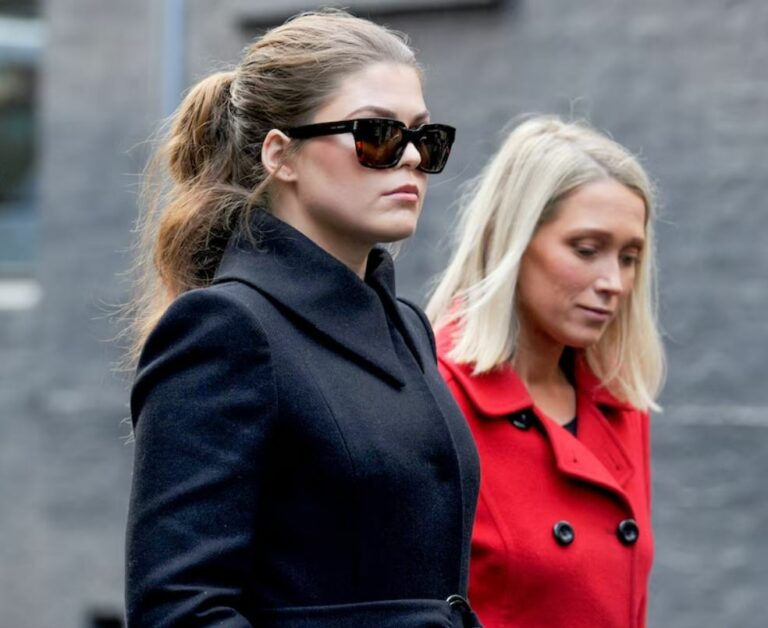 Belle Gibson Height, Age, Family, Biography » StarsUnfolded