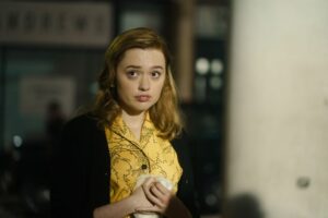 Aimee Lou Wood Height, Age, Family, Biography » StarsUnfolded