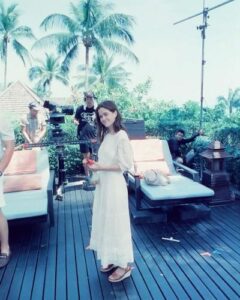 Sarah Catherine Hook Height, Age, Family, Biography » StarsUnfolded