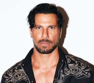 Uriel Del Toro (La Casa De Los Famosos) Height, Age, Biography