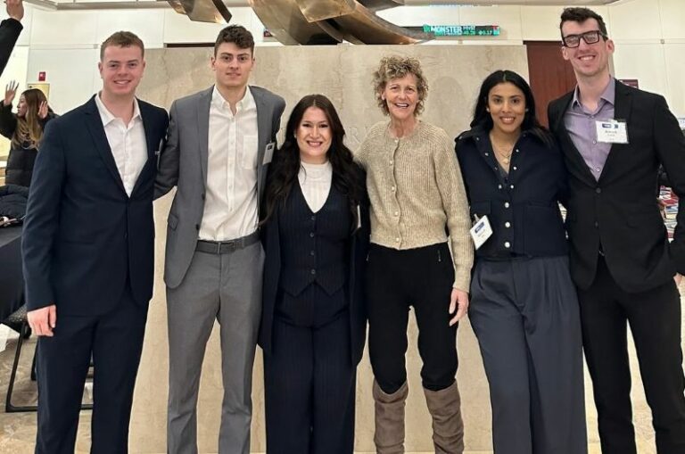 Diana Fox Carney (Mark Carney's Wife) Height, Age, Children, Family