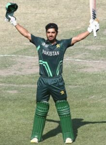 Shahzaib Khan Height, Age, Family, Biography » StarsUnfolded