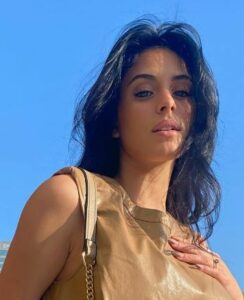 Camilla Araújo Height, Age, Family, Biography » StarsUnfolded