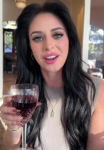 Camilla Araújo Height, Age, Family, Biography » StarsUnfolded